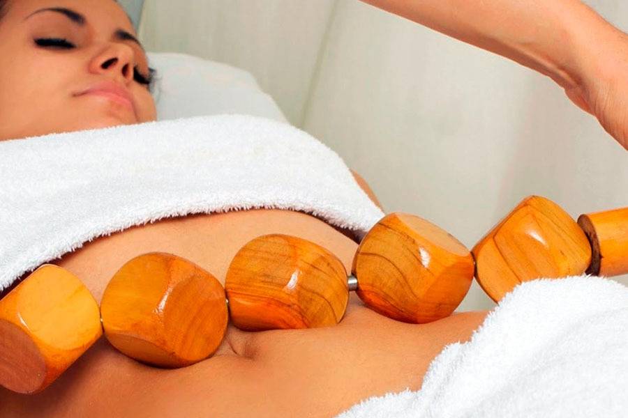 Myofascial release massage with instrument